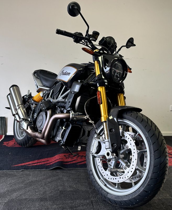 2023 Indian FTR R 1200 CARBON CARBON FIBER