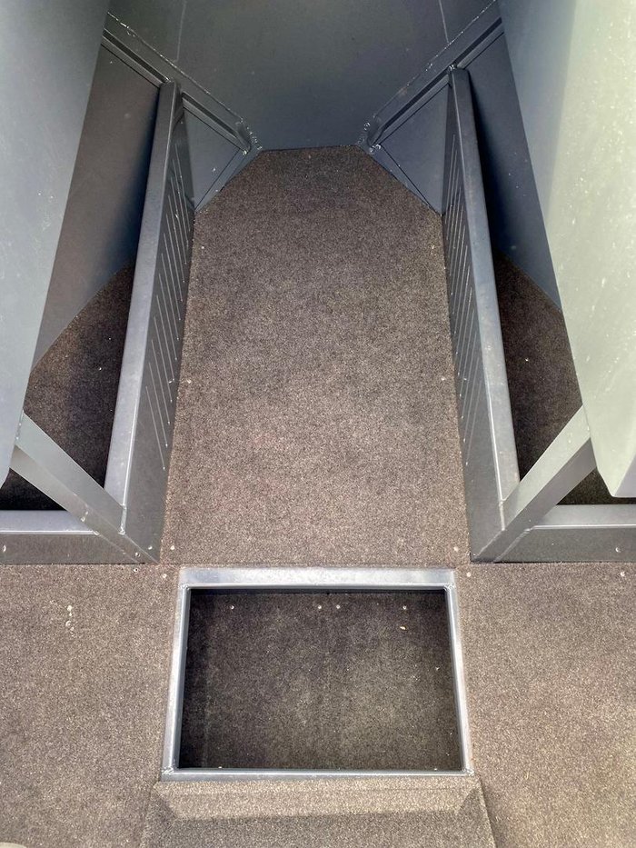 2023 Stessl 495 Bluewater Runabout