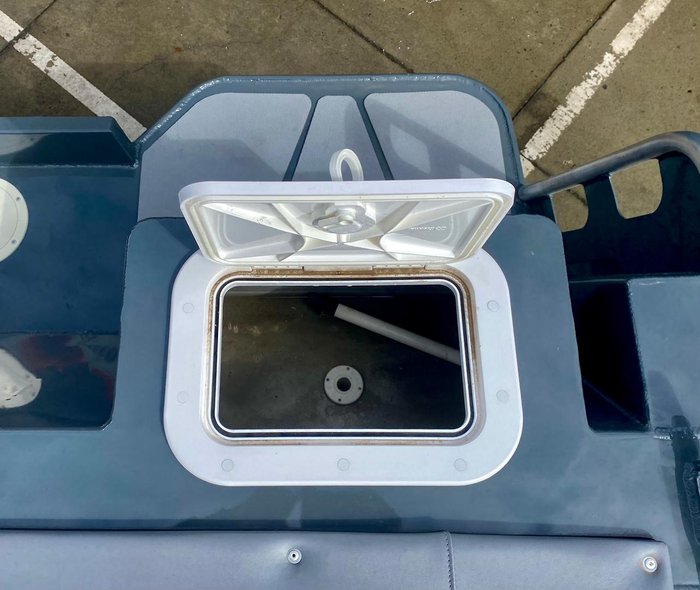 2023 Stessl 495 Bluewater Runabout