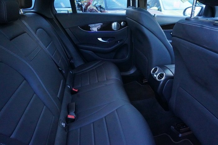 2021 Mercedes-Benz GLC-Class GLC300