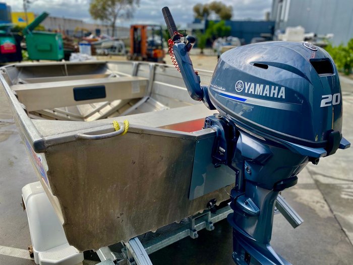 2021 QUINTREX F370 Outback Explorer