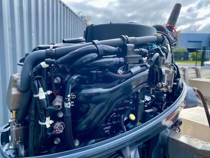 2021 QUINTREX F370 Outback Explorer