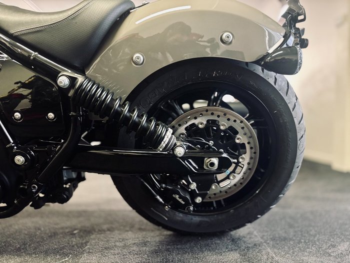 2023 Indian CHIEF DARK HORSE Grey