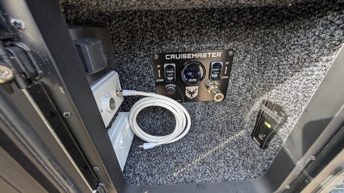 2025 JB Caravans 18' Gator X Triple Bunk