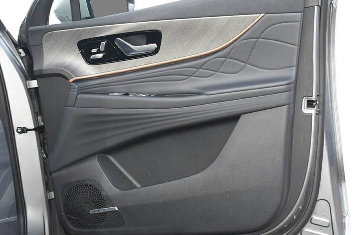 2025 Jaecoo J8 Track