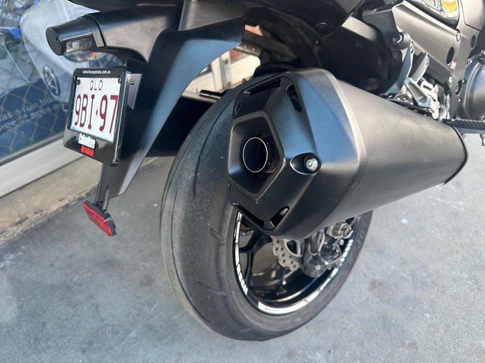 2016 Kawasaki Ninja ZX-14R ABS (ZX1400) Ninja Grey