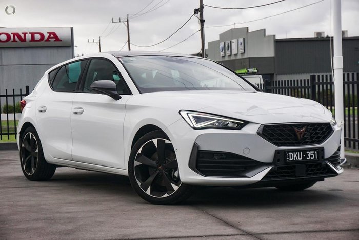 2024 CUPRA Leon V