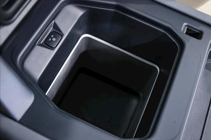 2020 Land Rover Defender 110 D240 First Edition L663 MY20.5 AWD Pangea Green