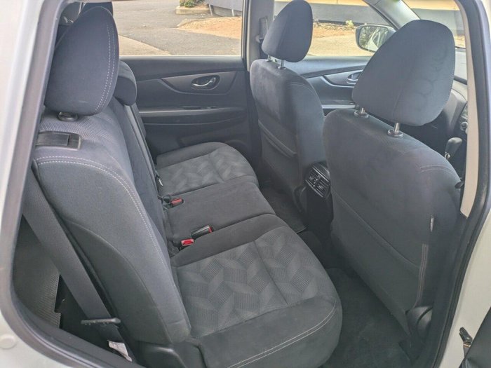 2016 Nissan X-TRAIL ST
