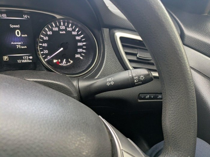 2016 Nissan X-TRAIL ST