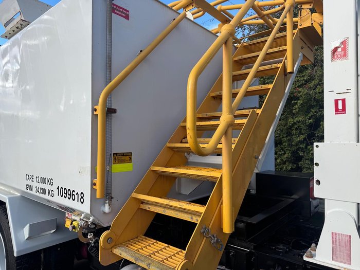 2012 Isuzu Fvz 1400 WHITE
