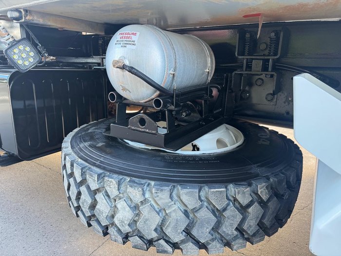 2012 Isuzu Fvz 1400 WHITE