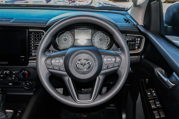 2025 Mazda BT-50 XT