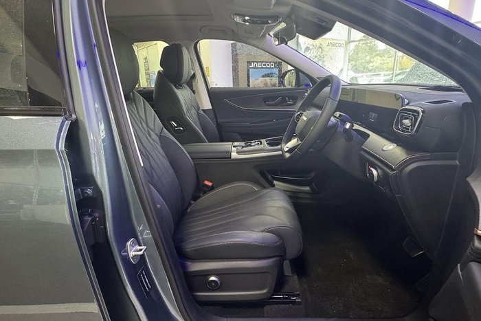 2025 Jaecoo J8 Track