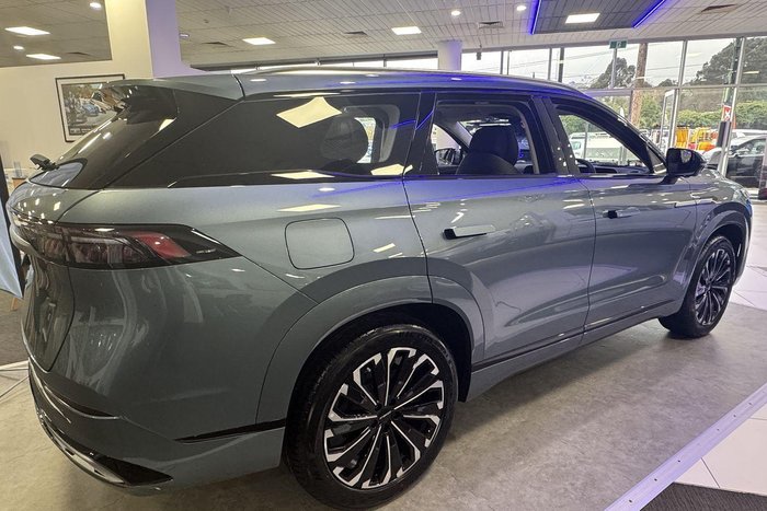 2025 Jaecoo J8 Track