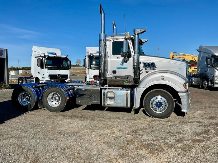 2022 Mack Clxt Superliner 685Hp 497000 Klm 90T $227000+Gst Immac Cond MACK SUPERLINER CLXT