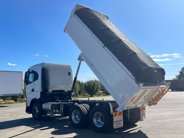 2024 Iveco S-WAY AS 550 2024 IVECO S-WAY 550HP 6X4 LOW