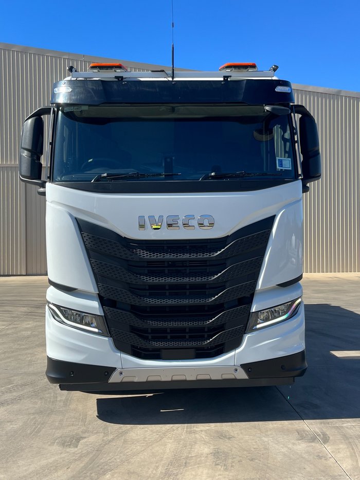 2024 Iveco S-WAY AS 550 2024 IVECO S-WAY 550HP 6X4 LOW