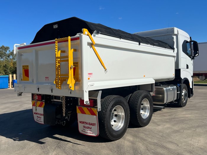 2024 Iveco S-WAY AS 550 2024 IVECO S-WAY 550HP 6X4 LOW