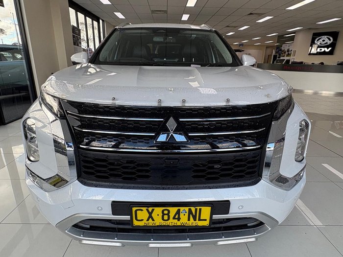 2023 Mitsubishi Outlander PHEV Exceed