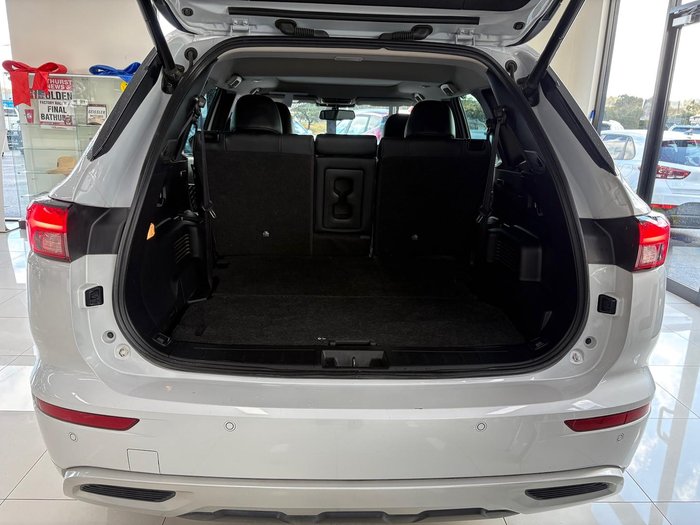 2023 Mitsubishi Outlander PHEV Exceed