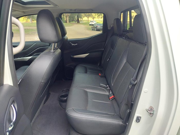 2016 Nissan Navara ST-X