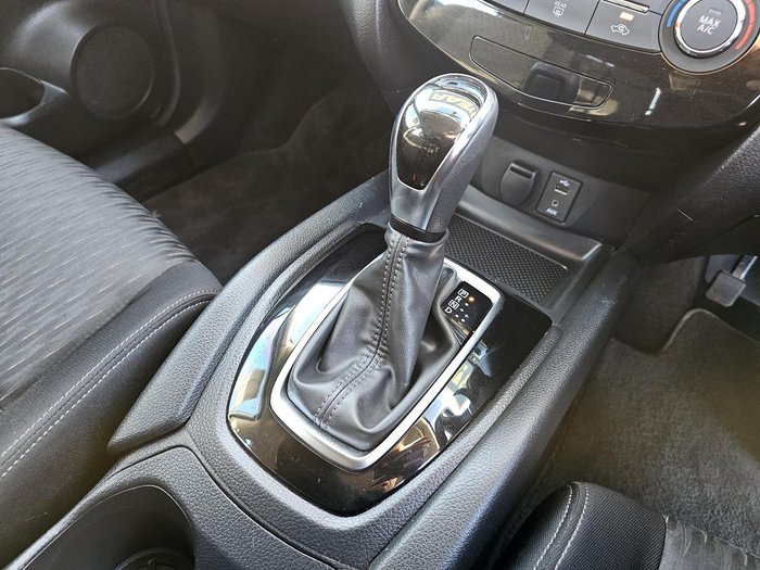 2018 Nissan X-TRAIL ST