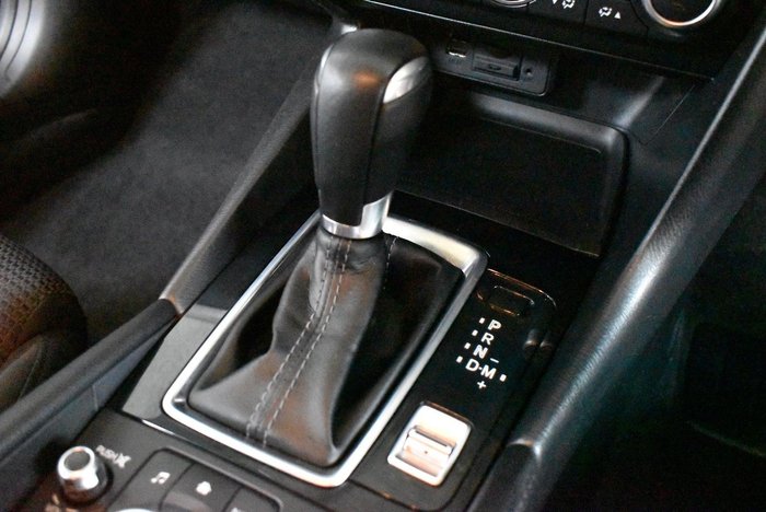 2018 Mazda 3 SP25