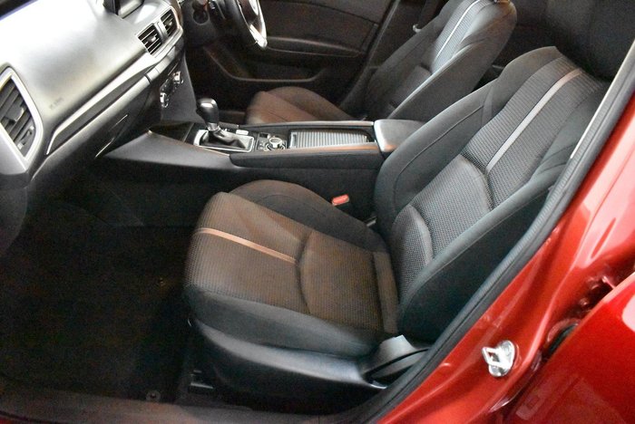 2018 Mazda 3 SP25