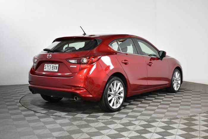 2018 Mazda 3 SP25