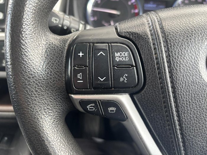 2014 Toyota Kluger GX