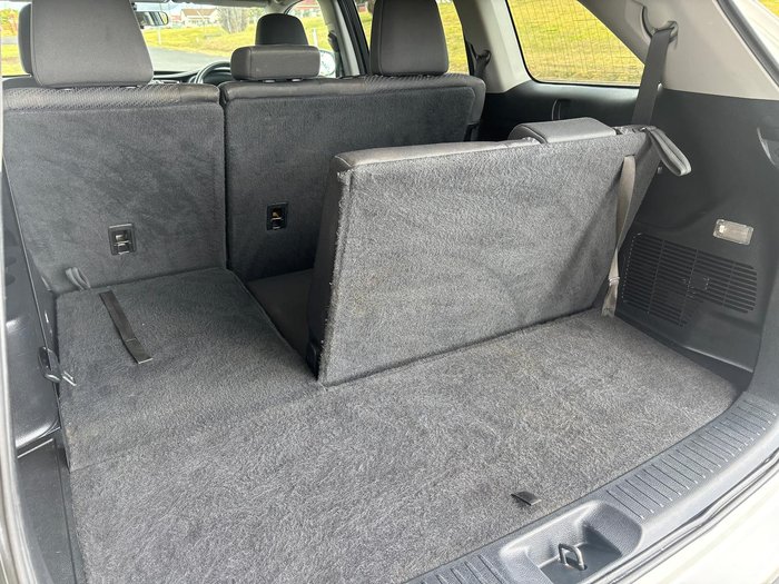 2014 Toyota Kluger GX