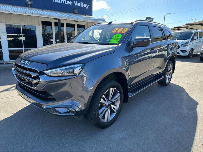 2023 Isuzu MU-X LS-T