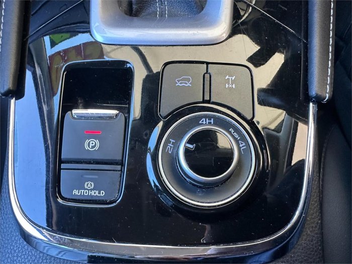 2023 Isuzu MU-X LS-T