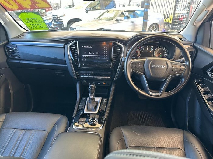 2023 Isuzu MU-X LS-T