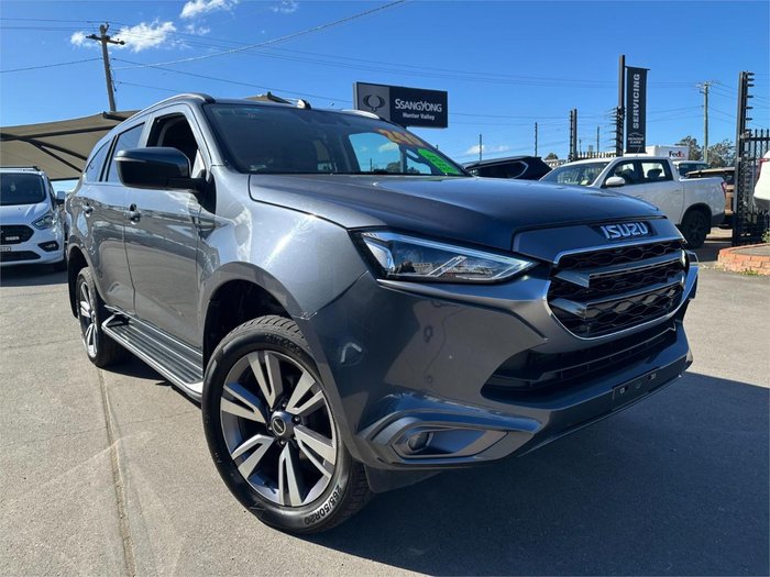 2023 Isuzu MU-X LS-T