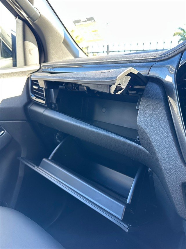 2025 Isuzu D-MAX BLADE MY24 4X4 Dual Range Granite Grey Mica
