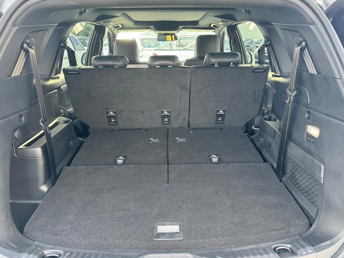 2024 Ford Everest Platinum