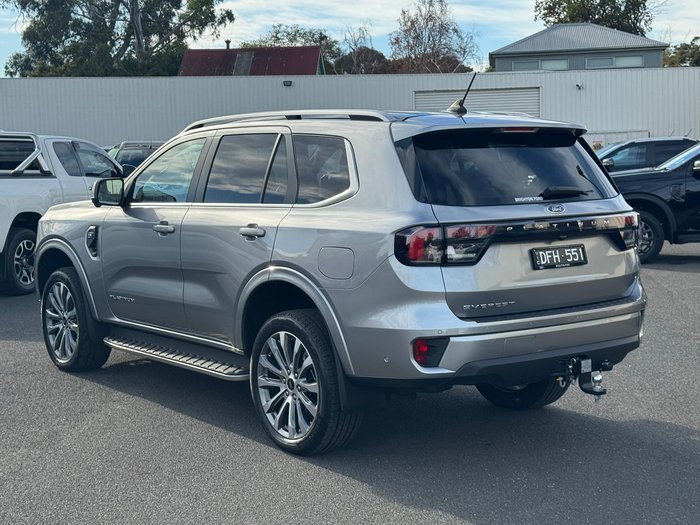 2024 Ford Everest Platinum