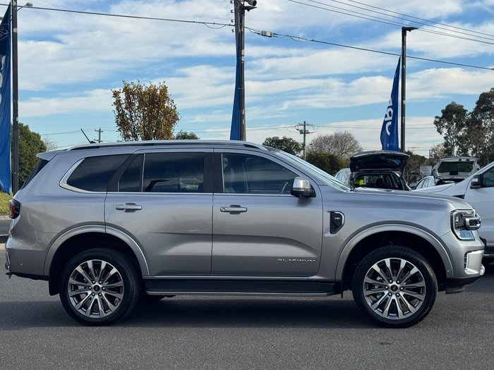 2024 Ford Everest Platinum