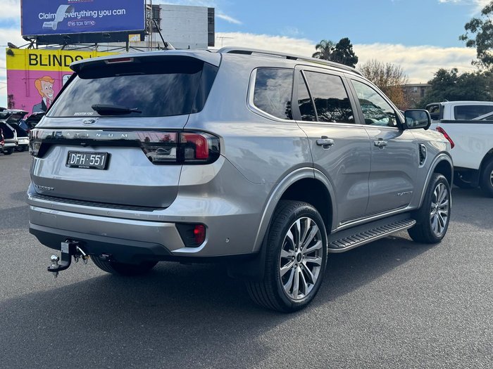 2024 Ford Everest Platinum