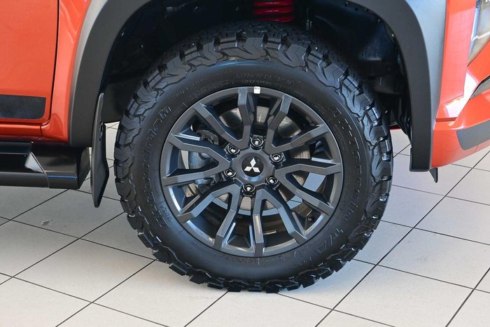 2023 Mitsubishi Triton Xtreme