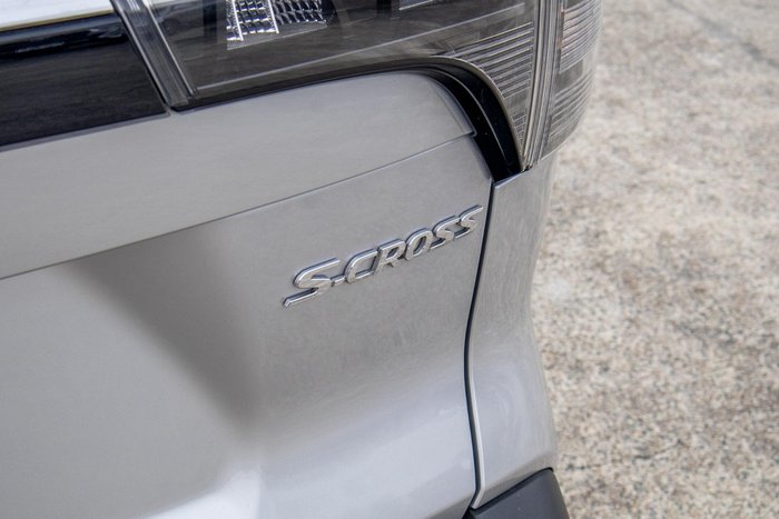 2023 Suzuki S-Cross GL+