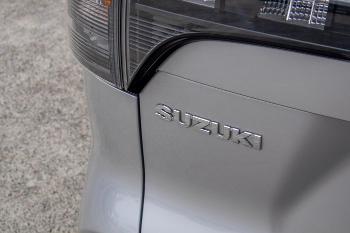 2023 Suzuki S-Cross Plus JYB Silky Silver