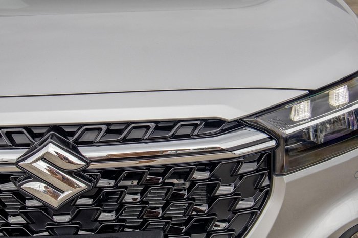 2023 Suzuki S-Cross Plus JYB Silky Silver
