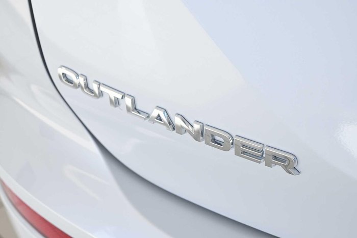 2022 Mitsubishi Outlander PHEV Exceed Tourer