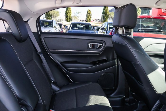 2023 Honda HR-V e:HEV L