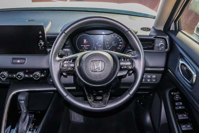 2023 Honda HR-V e:HEV L