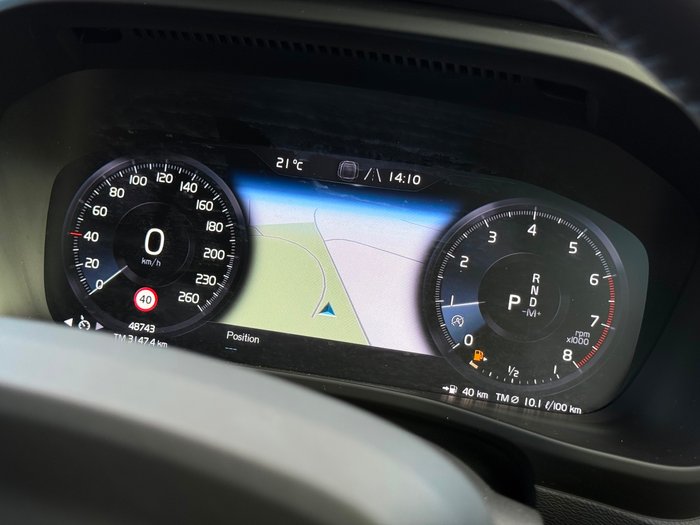 2018 Volvo XC40 T4 Momentum