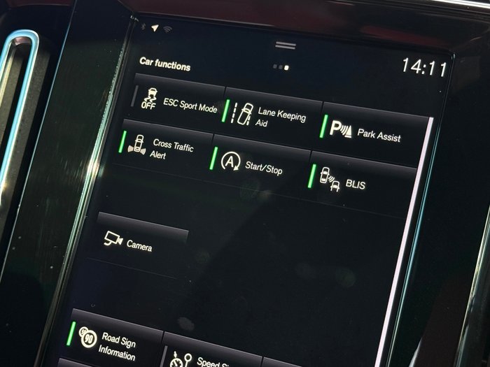 2018 Volvo XC40 T4 Momentum